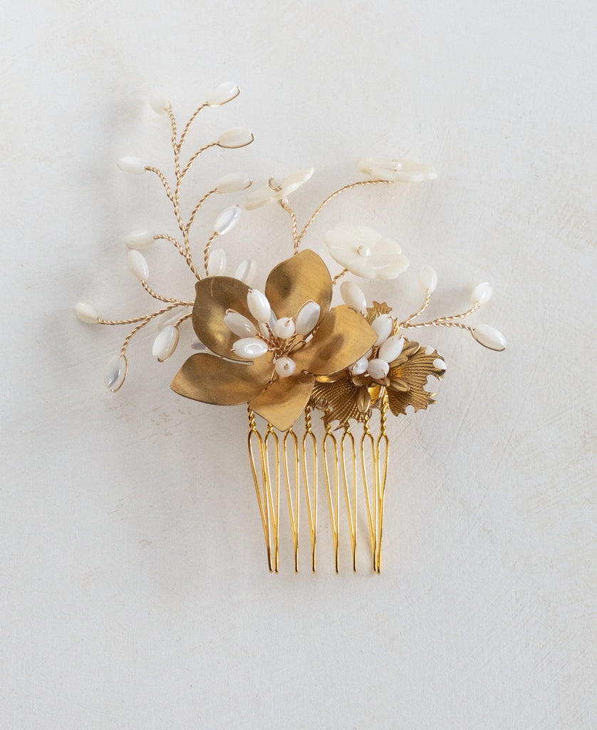 Mirabella Comb
