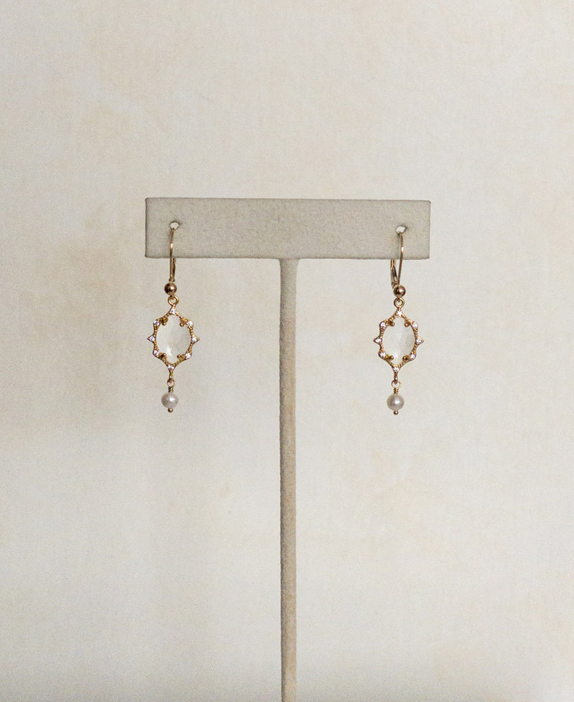 Paloma Pearl Earrings