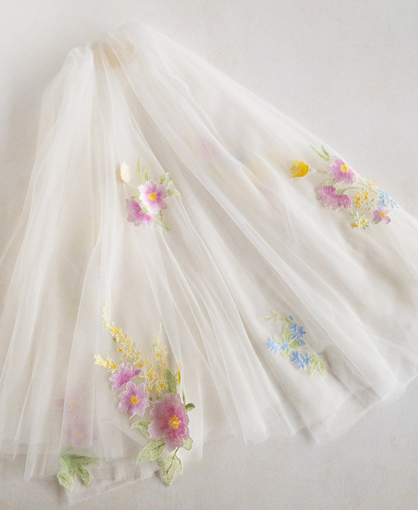 Tara Veil