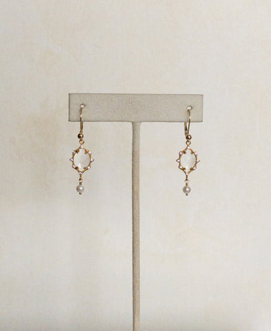 Paloma Pearl Earrings