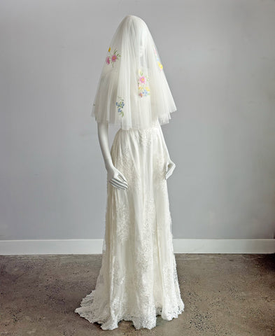 Tara hand painted lace multi-layered short bridal veil