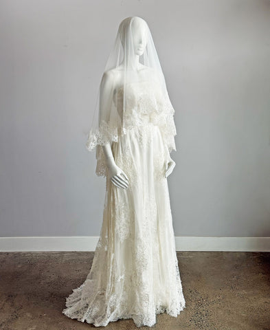 Valentina chantilly lace-edged mantilla bridal veil